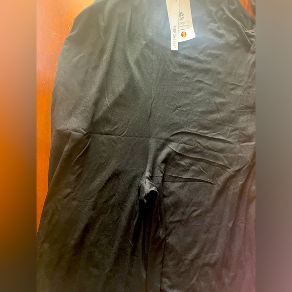 Merokeety Loose Jumpsuit Overalls Adjustable Strap Wide Leg Romper with Pockets - Picture 6 of 9